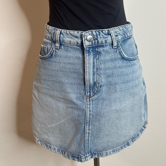 Zara denim skirt - Picture 2 of 4